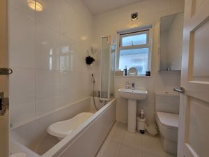 Photo 14- click for photo gallery